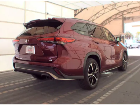 Another view of 2022 Toyota Highlander XSE for sale in Summerville, SC at Automaxx of the Carolinas