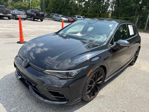 More photos of 2025 Volkswagen Golf R 2.0T at Automaxx of the Carolinas, SC
