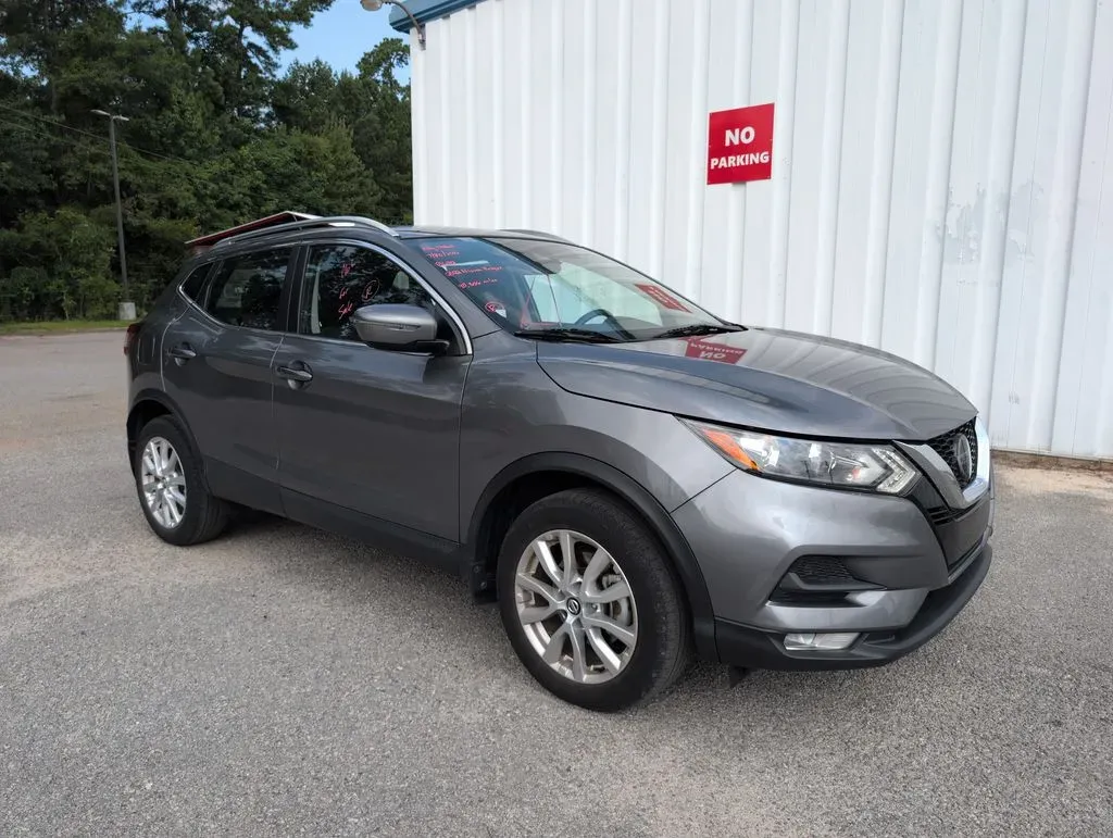 Gray 2022 Nissan Rogue Sport SV for sale in Summerville, SC