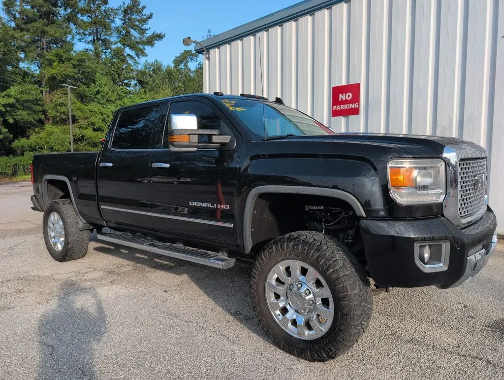 Black 2016 GMC Sierra 2500 HD Denali for sale in Summerville, SC