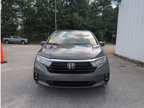 Another view of 2022 Honda Odyssey Touring for sale in Summerville, SC at Automaxx of the Carolinas