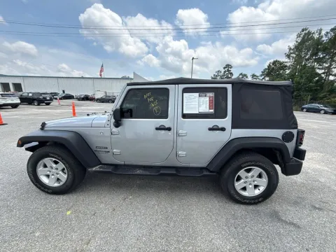 More photos of 2018 Jeep Wrangler JK Unlimited Sport at Automaxx of the Carolinas, SC