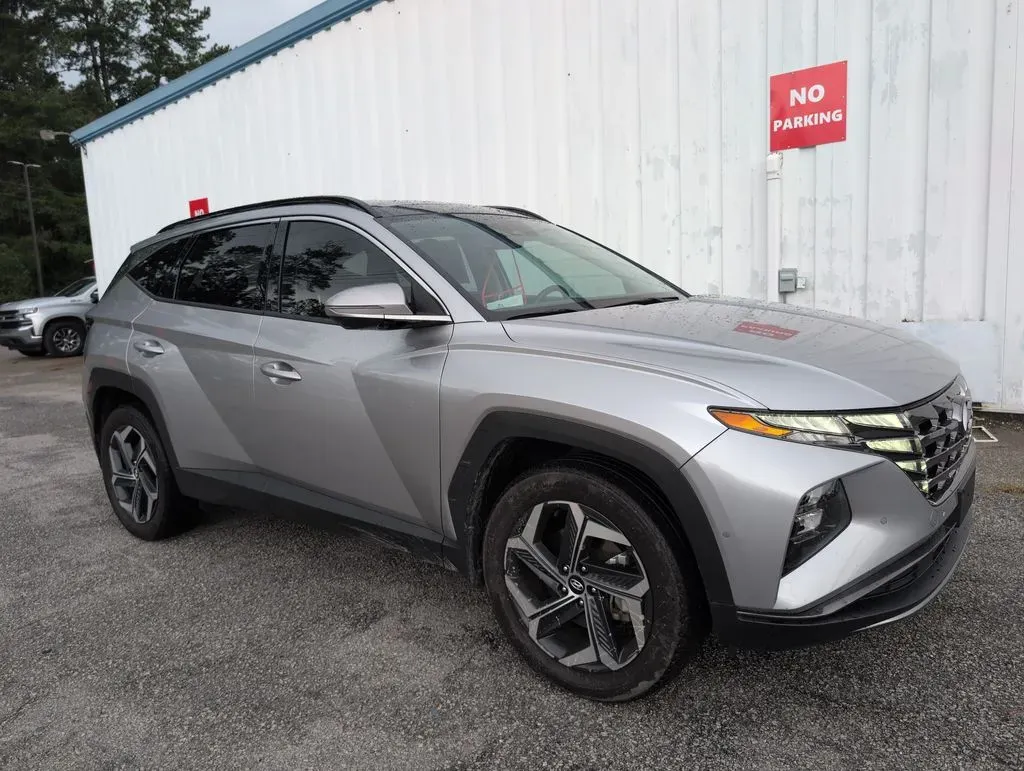 Silver 2024 Hyundai Tucson Hybrid Limited for sale in Summerville, SC