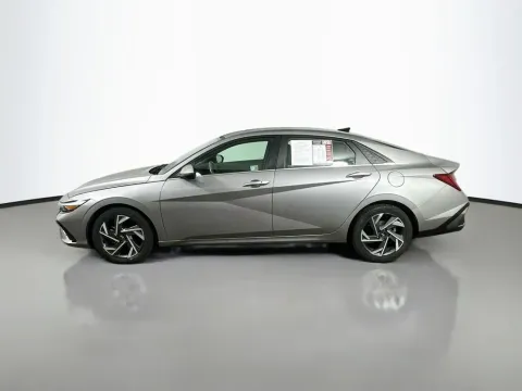 More photos of 2025 Hyundai Elantra SEL Convenience at Automaxx of the Carolinas, SC