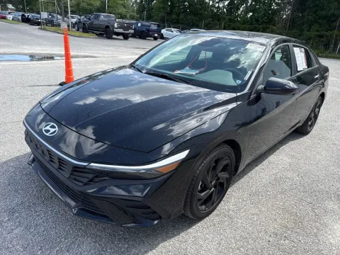 More photos of 2026 Hyundai Elantra SEL Sport at Automaxx of the Carolinas, SC