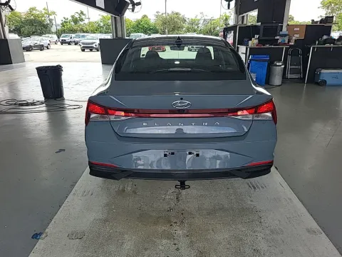 More photos of 2022 Hyundai Elantra SEL at Automaxx of the Carolinas, SC