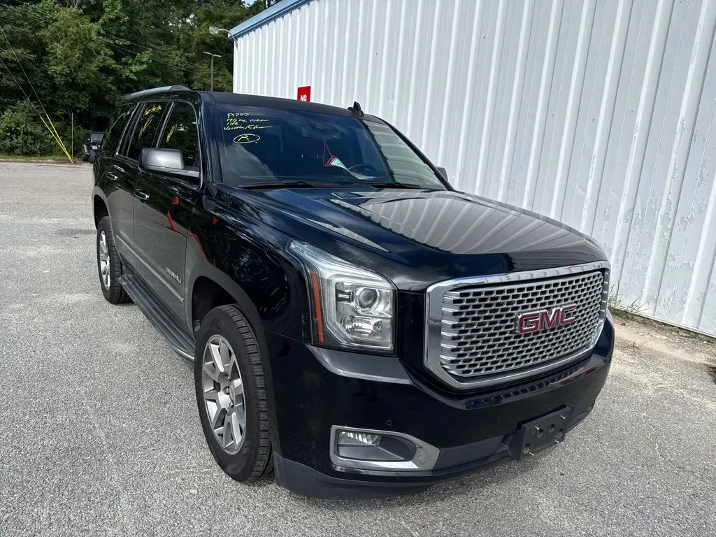 Black 2017 GMC Yukon Denali for sale in Summerville, SC
