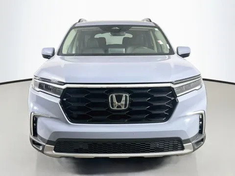 Photos of 2024 Honda Pilot Touring for sale in Summerville, SC at Automaxx of the Carolinas