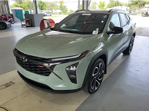 Green 2024 Chevrolet Trax 2RS for sale in Summerville, SC