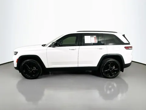 More photos of 2024 Jeep Grand Cherokee Altitude X at Automaxx of the Carolinas, SC