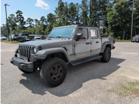 More photos of 2022 Jeep Gladiator Sport at Automaxx of the Carolinas, SC