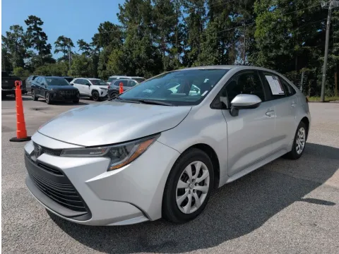 More photos of 2024 Toyota Corolla LE at Automaxx of the Carolinas, SC