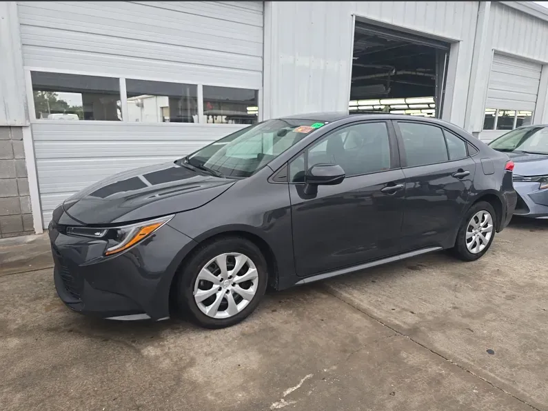 Gray 2023 Toyota Corolla LE for sale in Summerville, SC