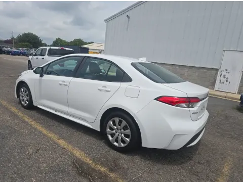More photos of 2021 Toyota Corolla LE at Automaxx of the Carolinas, SC