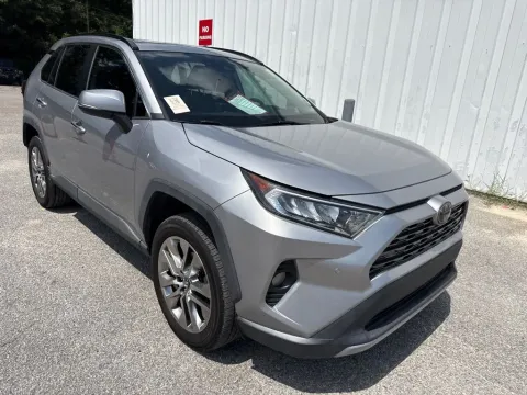 Silver 2019 Toyota RAV4 Limited for sale in Summerville, SC