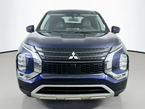 Photos of 2024 Mitsubishi Outlander SE Black Edition for sale in Summerville, SC at Automaxx of the Carolinas