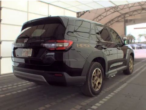 Another view of 2024 Honda Pilot EX-L for sale in Summerville, SC at Automaxx of the Carolinas