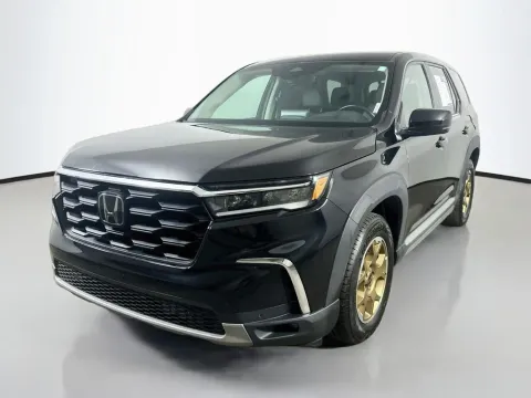 Another view of 2024 Honda Pilot EX-L for sale in Summerville, SC at Automaxx of the Carolinas