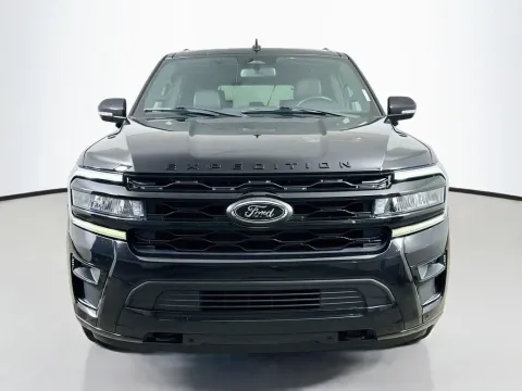 Photos of 2023 Ford Expedition Limited for sale in Summerville, SC at Automaxx of the Carolinas