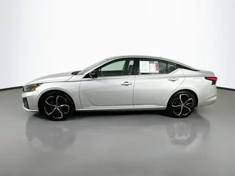 More photos of 2024 Nissan Altima 2.5 SR at Automaxx of the Carolinas, SC