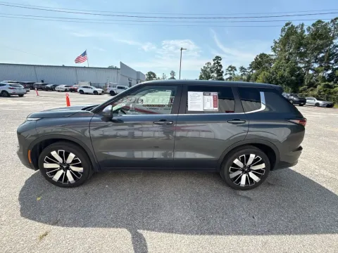 More photos of 2025 Mitsubishi Outlander SE at Automaxx of the Carolinas, SC