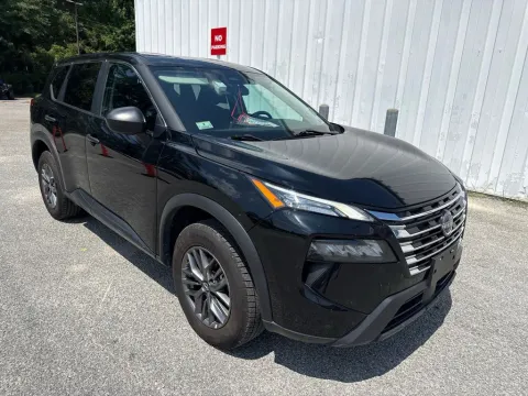 Black 2024 Nissan Rogue S for sale in Summerville, SC
