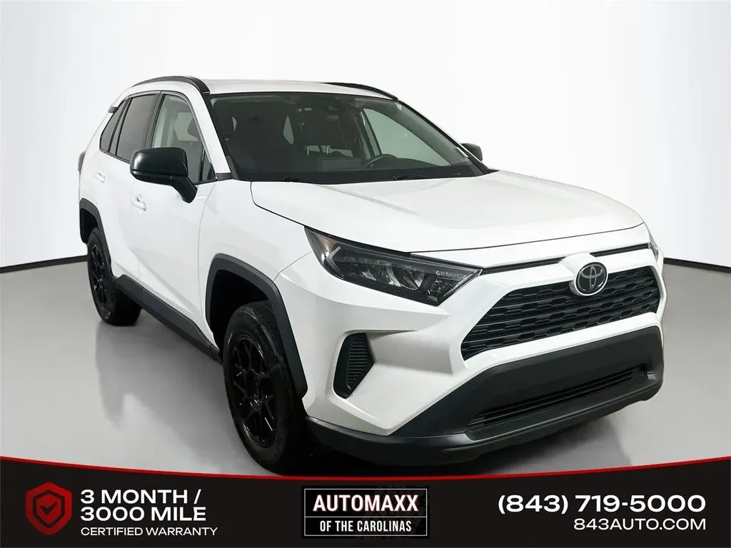 White 2021 Toyota RAV4 LE for sale in Summerville, SC