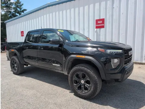 Black 2024 GMC Canyon Elevation for sale in Summerville, SC