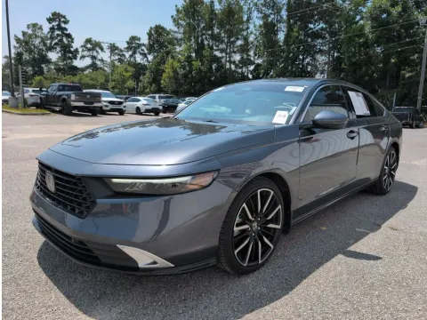 More photos of 2025 Honda Accord Hybrid Touring at Automaxx of the Carolinas, SC