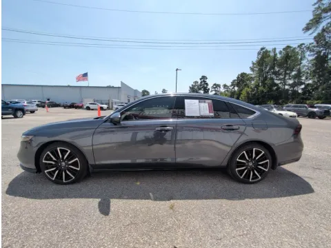More photos of 2025 Honda Accord Hybrid Touring at Automaxx of the Carolinas, SC