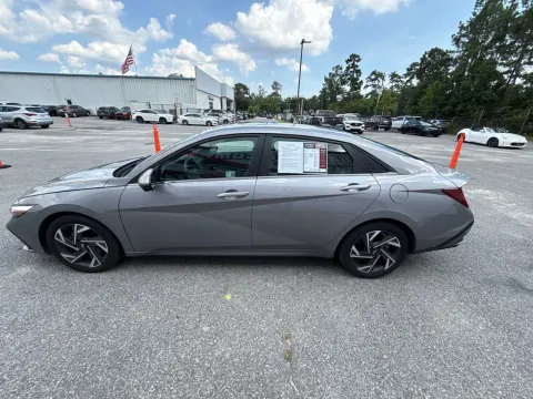More photos of 2024 Hyundai Elantra Limited at Automaxx of the Carolinas, SC