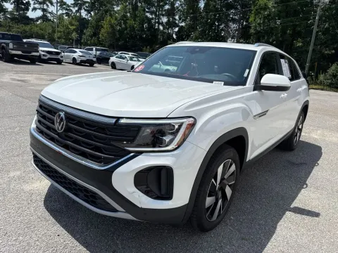 More photos of 2025 Volkswagen Atlas Cross Sport 2.0T SEL at Automaxx of the Carolinas, SC