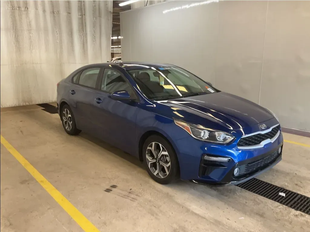 Blue 2021 Kia Forte LXS for sale in Summerville, SC