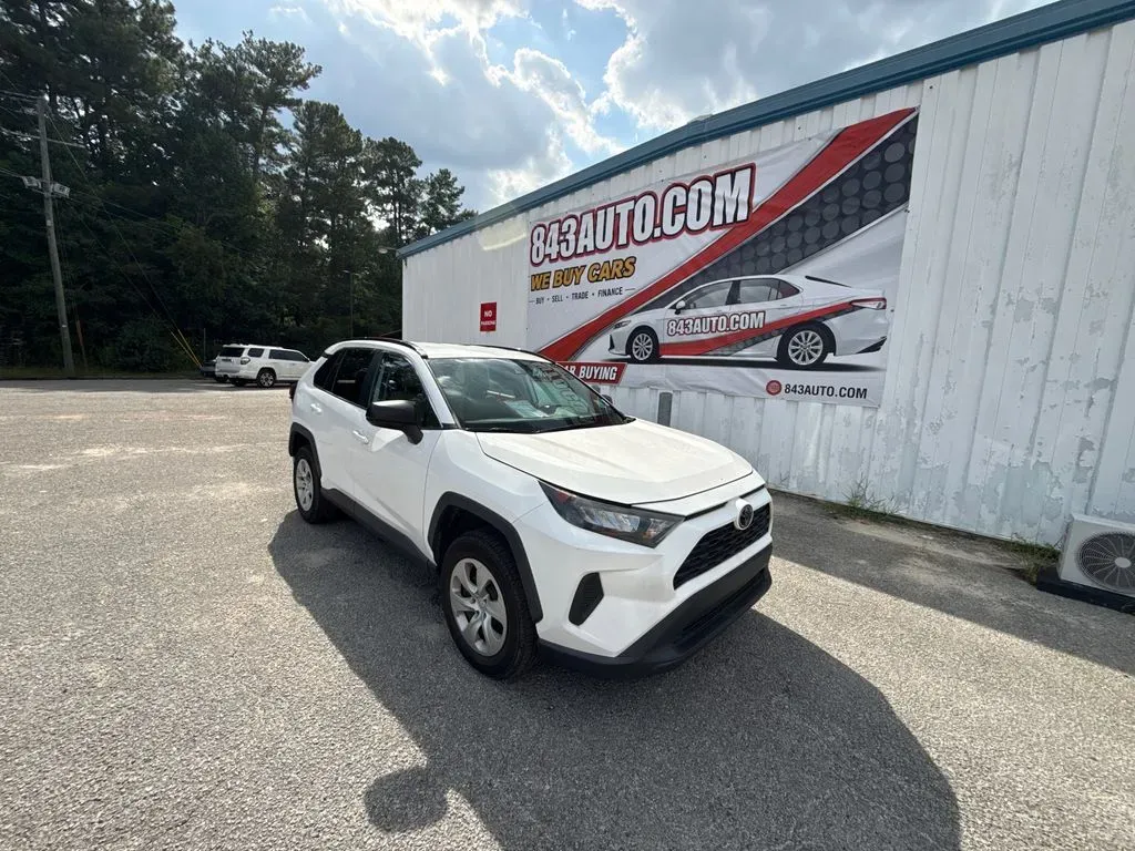 White 2019 Toyota RAV4 LE for sale in Summerville, SC