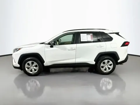 More photos of 2019 Toyota RAV4 LE at Automaxx of the Carolinas, SC
