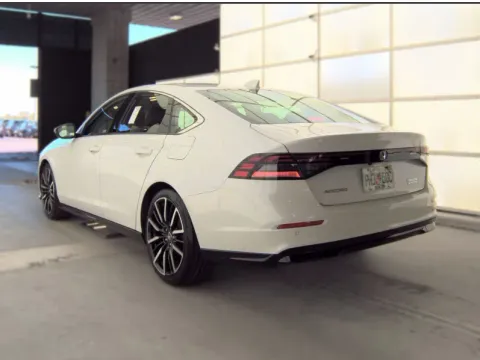 More photos of 2023 Honda Accord Hybrid Touring at Automaxx of the Carolinas, SC