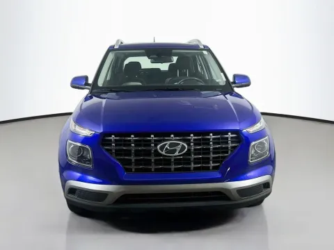 Photos of 2025 Hyundai Venue SEL for sale in Summerville, SC at Automaxx of the Carolinas