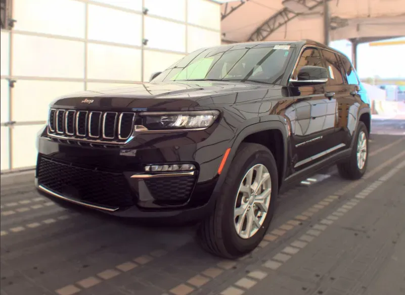 Black 2023 Jeep Grand Cherokee Limited for sale in Summerville, SC