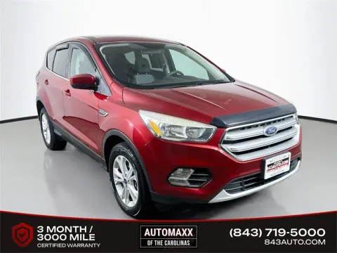 Red 2017 Ford Escape SE for sale in Summerville, SC