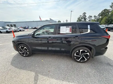More photos of 2023 Mitsubishi Outlander SE at Automaxx of the Carolinas, SC