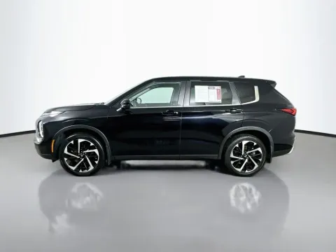 More photos of 2023 Mitsubishi Outlander SE at Automaxx of the Carolinas, SC