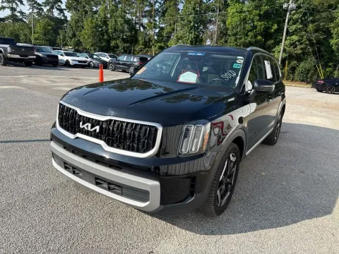 More photos of 2024 Kia Telluride EX at Automaxx of the Carolinas, SC