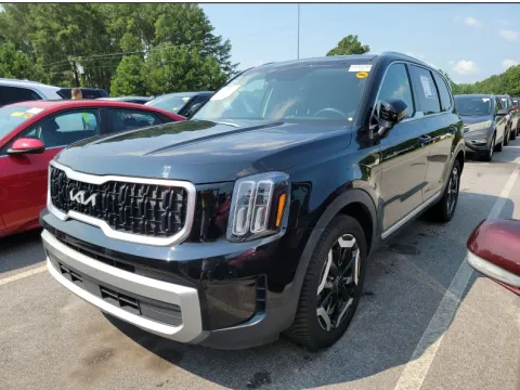 Black 2024 Kia Telluride EX for sale in Summerville, SC