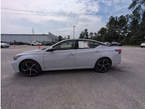 More photos of 2024 Nissan Altima 2.5 SR at Automaxx of the Carolinas, SC