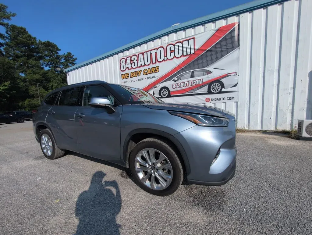 Unknown 2021 Toyota Highlander Limited for sale in Summerville, SC