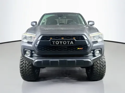 Photos of 2020 Toyota Tacoma SR5 for sale in Summerville, SC at Automaxx of the Carolinas