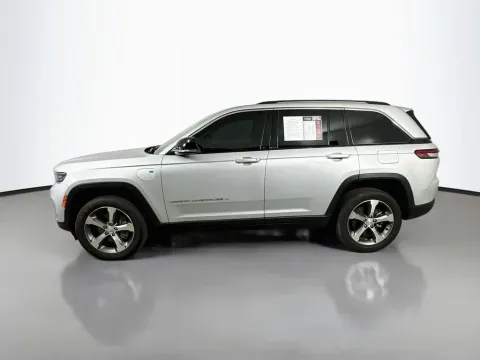 More photos of 2023 Jeep Grand Cherokee 4xe at Automaxx of the Carolinas, SC