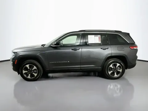 More photos of 2023 Jeep Grand Cherokee 4xe at Automaxx of the Carolinas, SC