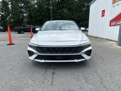 Another view of 2024 Hyundai Elantra Limited for sale in Summerville, SC at Automaxx of the Carolinas