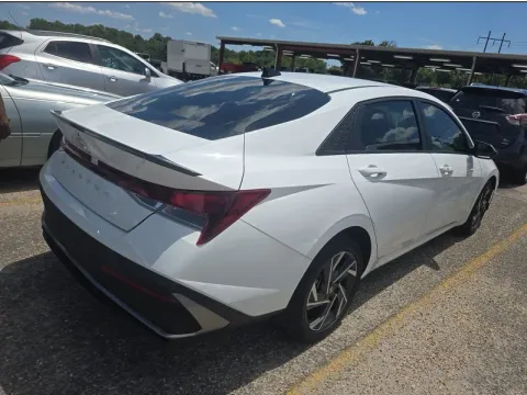 Another view of 2025 Hyundai Elantra SEL Sport for sale in Summerville, SC at Automaxx of the Carolinas